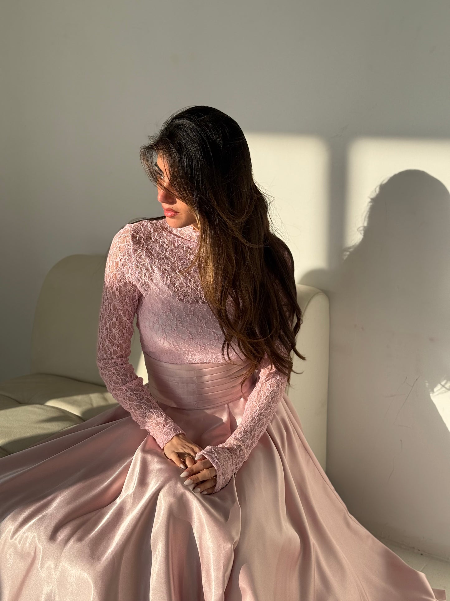 Haut en dentelle rose