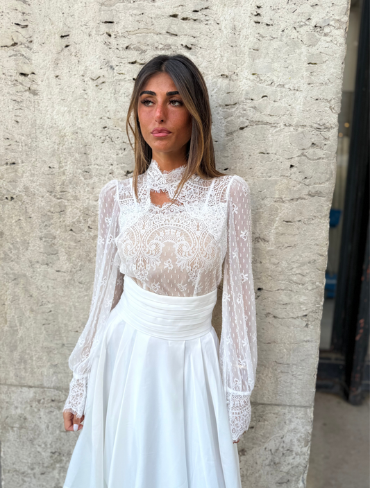 Edition Mariée - Chemisier en dentelle blanche